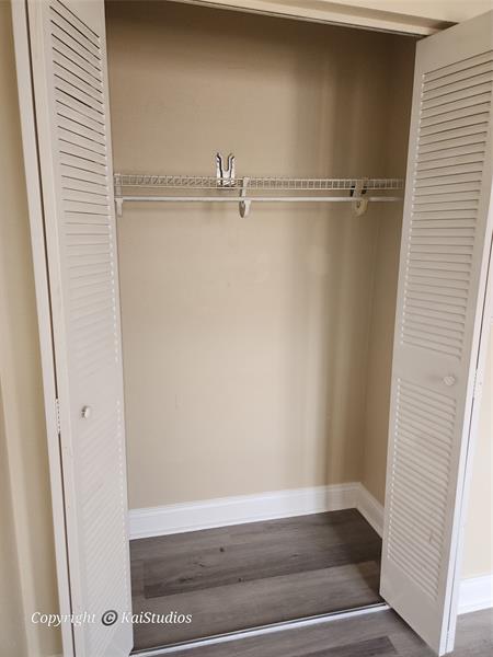 Image 25 of 34 For 10293 33rd St