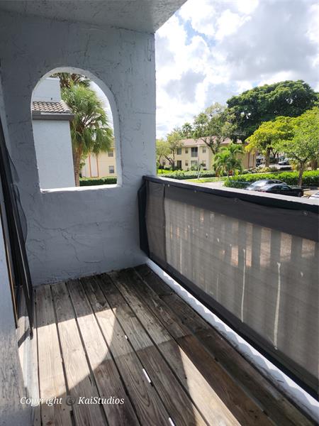 Image 29 of 34 For 10293 33rd St