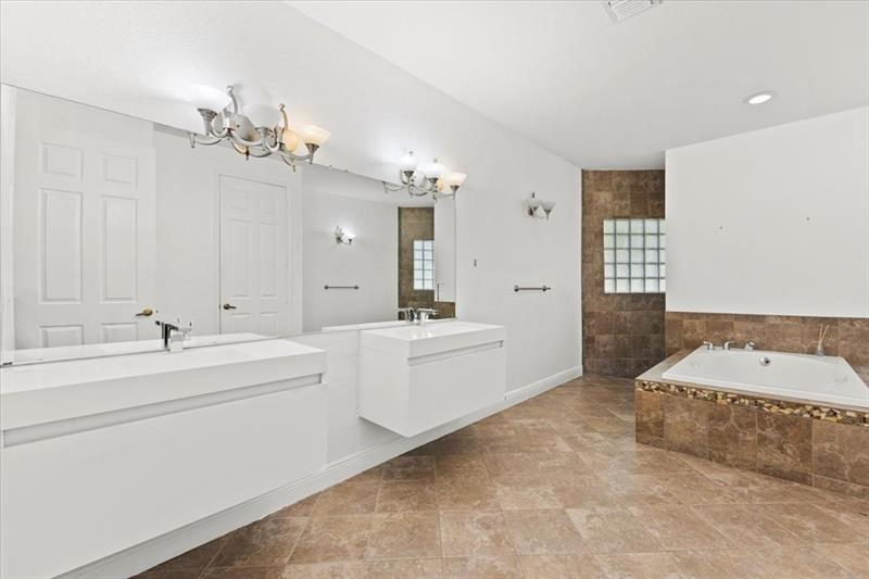 Image 20 of 43 For 6201 58th Ct