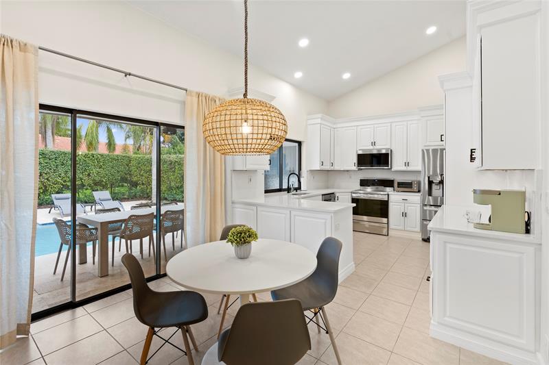 Image 15 of 26 For 10877 6th St