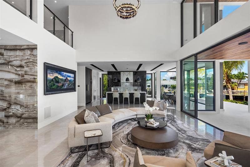 Image 28 of 91 For 1555 14th Ct