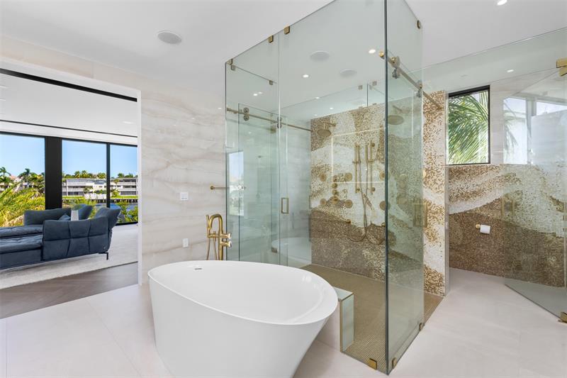 Image 52 of 91 For 1555 14th Ct