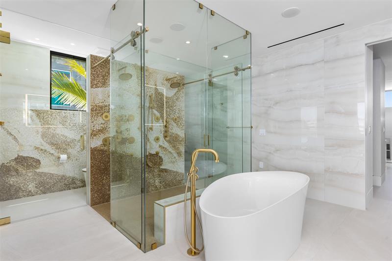 Image 53 of 91 For 1555 14th Ct