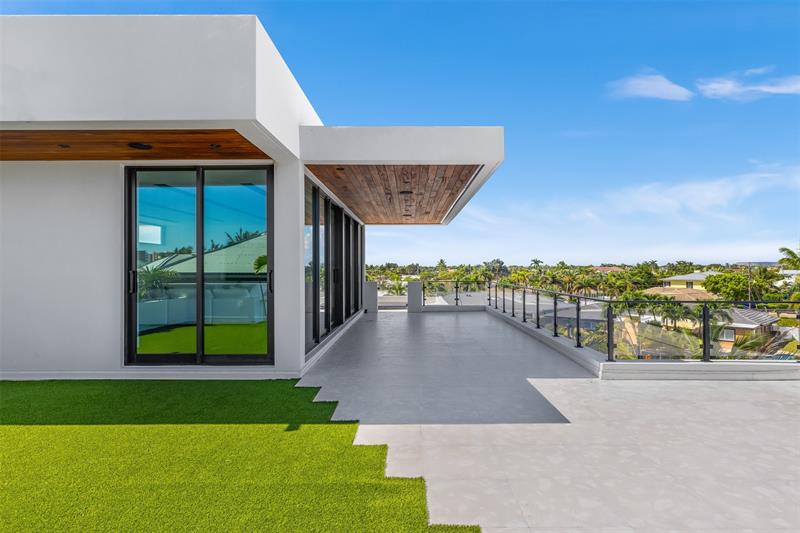 Image 67 of 91 For 1555 14th Ct