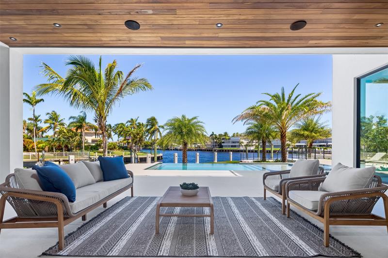 Image 70 of 91 For 1555 14th Ct