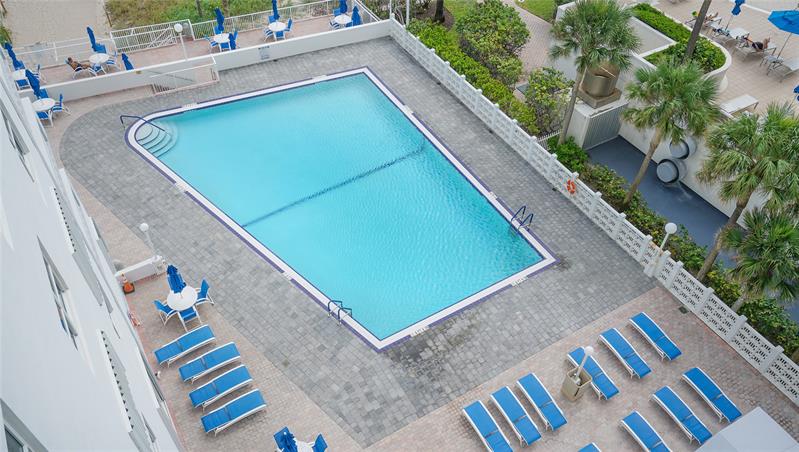 Image 26 of 40 For 4250 Galt Ocean Dr  7s