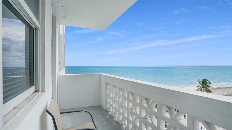 Image 39 of 40 For 4250 Galt Ocean Dr  7s