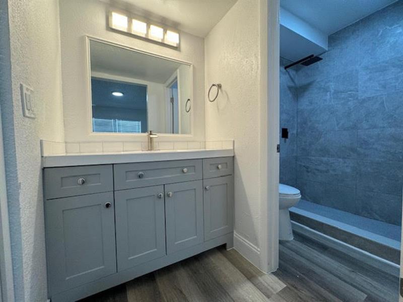 Image 13 of 13 For 5525 41st St  221