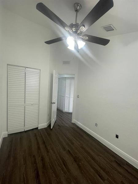 Image 24 of 28 For 6615 Winfield Blvd