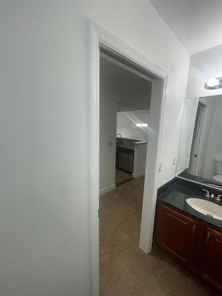 Image 8 of 28 For 6615 Winfield Blvd