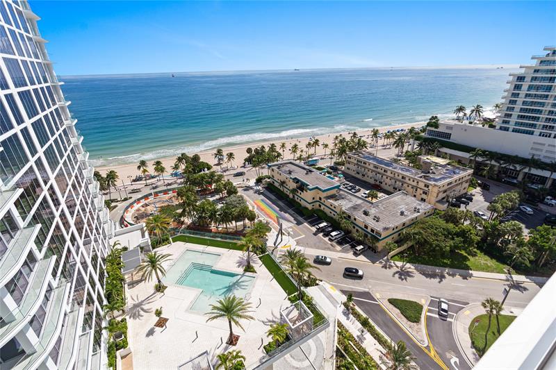 Image 13 of 46 For 153 Seabreeze Blvd  S-1501