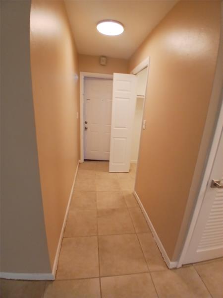 Image 11 of 14 For 4800 Hollywood Blvd  1d