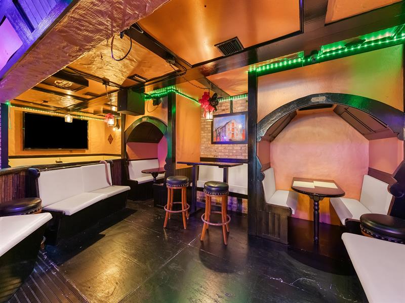 Image 18 of 37 For 3419 & 3451 Andrews Ave