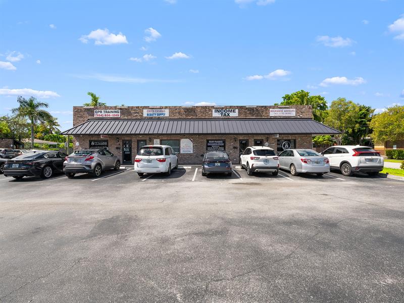 Image 24 of 37 For 3419 & 3451 Andrews Ave