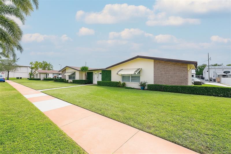 Details for 3520 Polk St  2, Hollywood, FL 33021