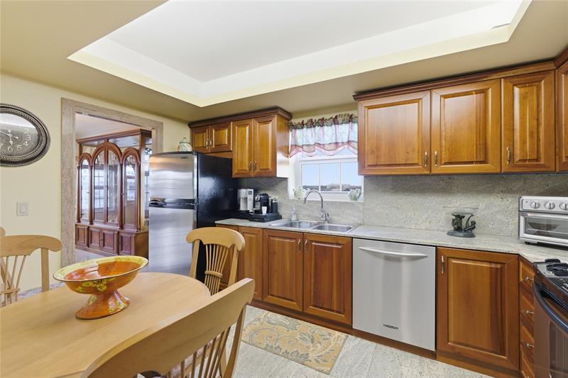 Image 11 of 49 For 3475 Ocean Boulevard  4010