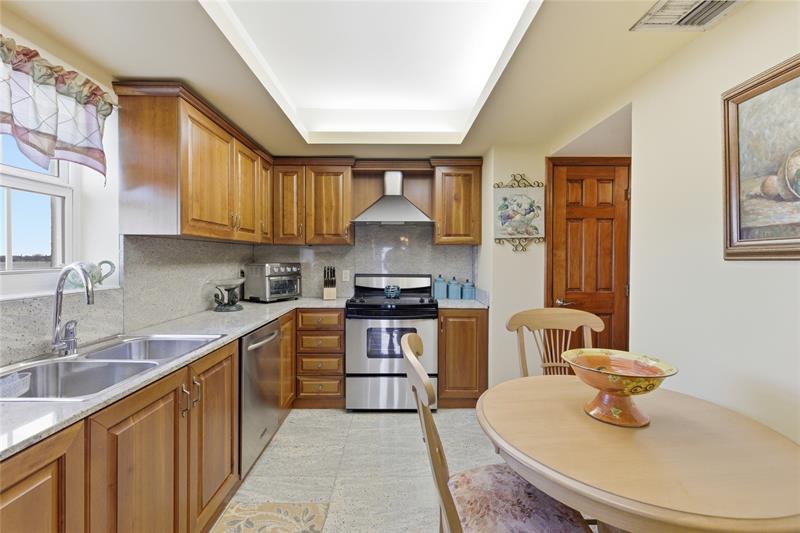 Image 12 of 49 For 3475 Ocean Boulevard  4010