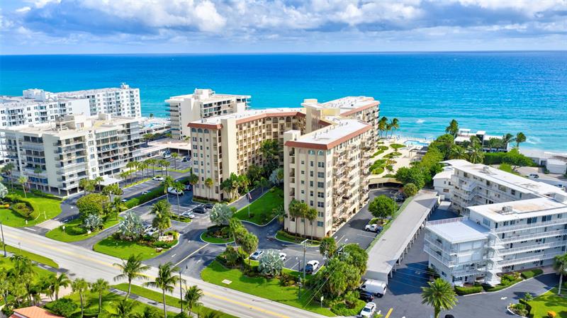 Image 38 of 49 For 3475 Ocean Boulevard  4010