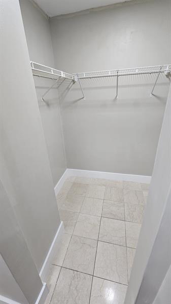 Image 16 of 18 For 5881 16th Pl  320