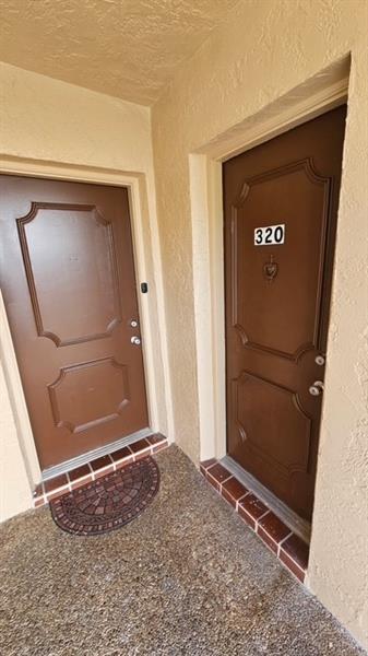 Image 3 of 18 For 5881 16th Pl  320