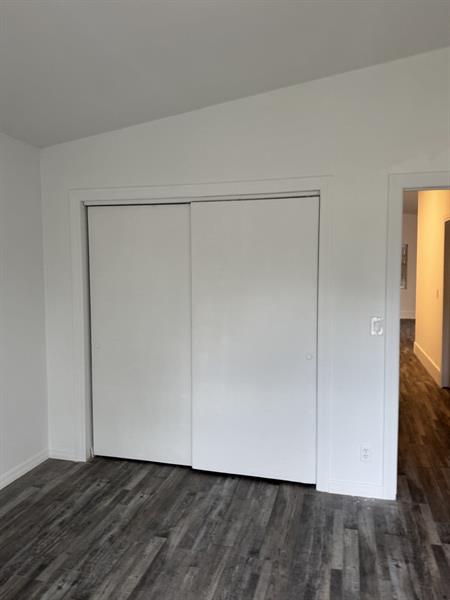 Image 11 of 12 For 7165 11th Ct