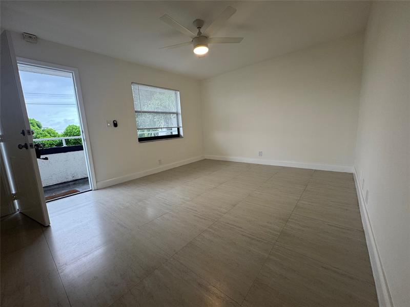 Image 3 of 14 For 607 29th Dr  35