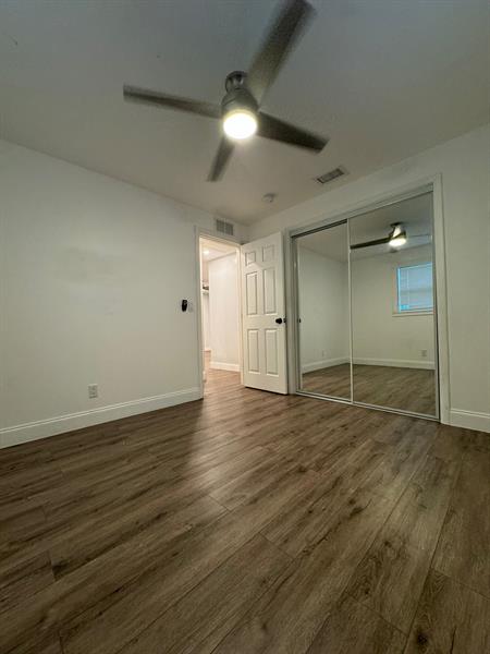 Image 15 of 32 For 9422 51st St