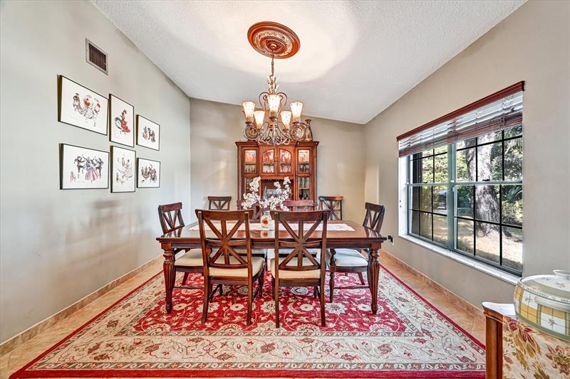 Image 12 of 38 For 11350 1st Pl