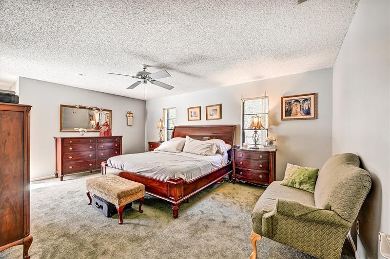 Image 15 of 38 For 11350 1st Pl