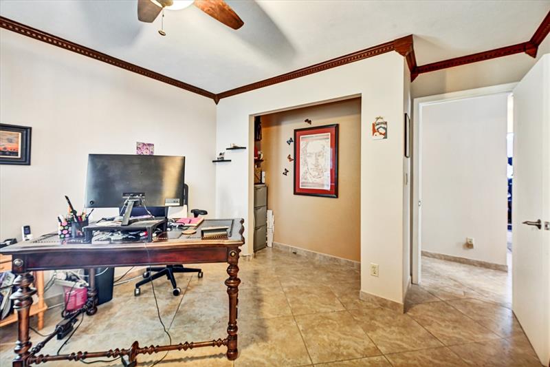 Image 26 of 38 For 11350 1st Pl