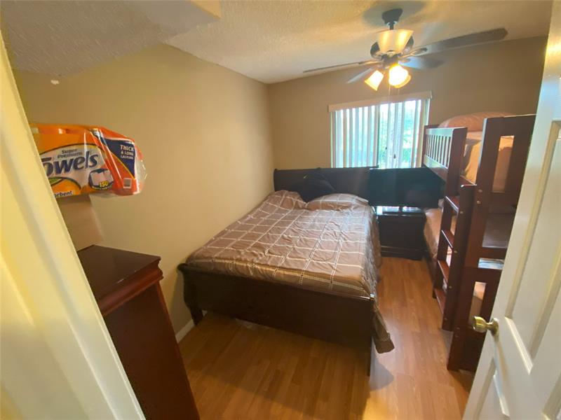 Image 11 of 22 For 821 Sky Pine Way  B2