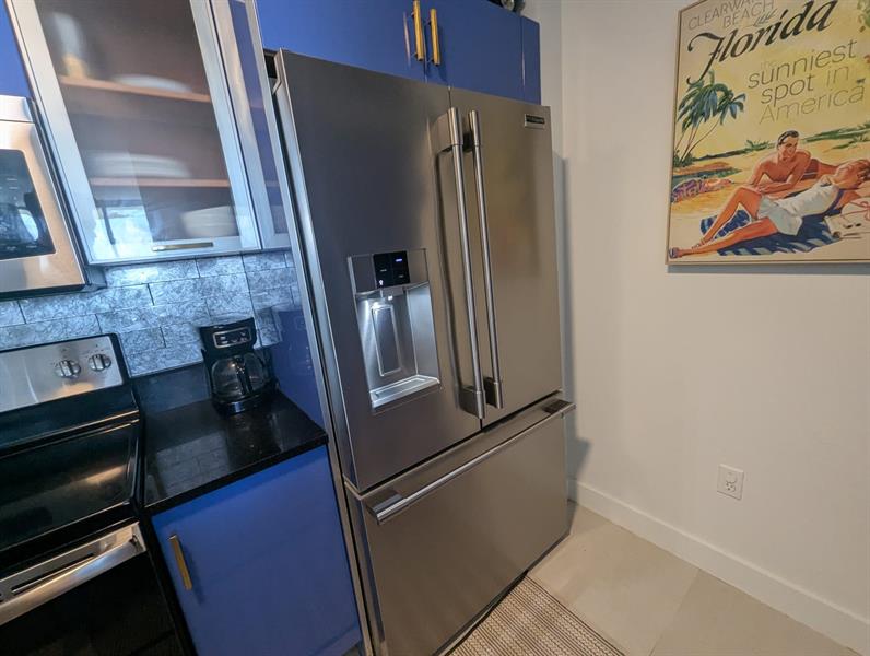 Image 12 of 24 For 18800 29th Ave  910