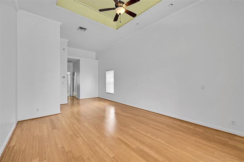 Image 27 of 44 For 12459 52nd Ct