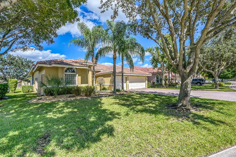 Image 8 of 44 For 12459 52nd Ct