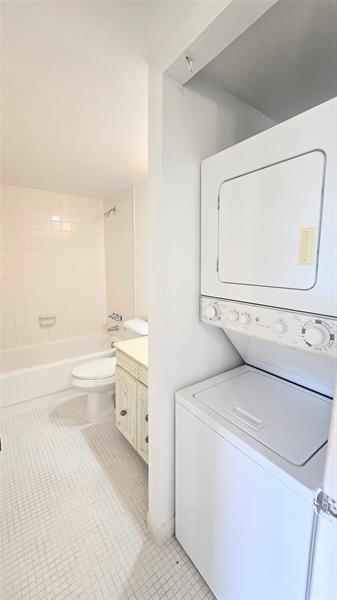 Image 13 of 26 For 8401 Sample Rd  48