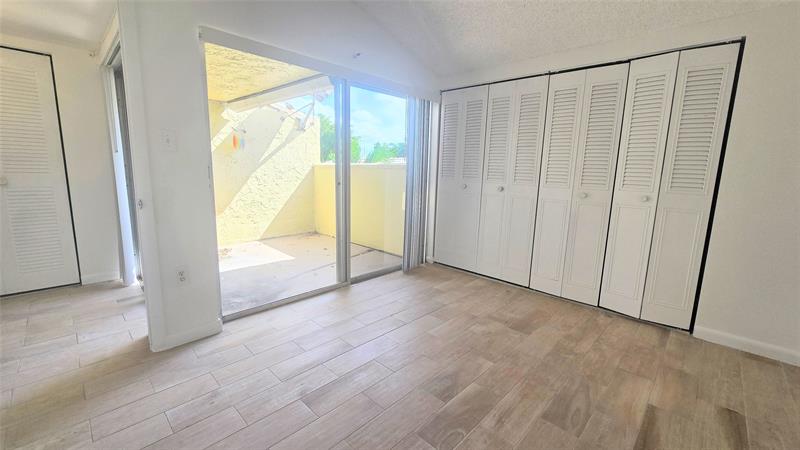 Image 17 of 26 For 8401 Sample Rd  48