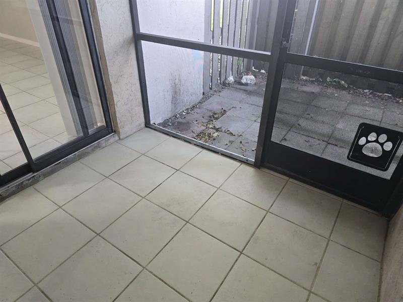 Image 18 of 21 For 3567 94th Ave  4d