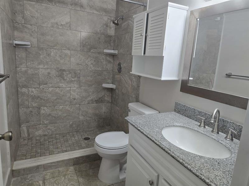 Image 9 of 21 For 3567 94th Ave  4d