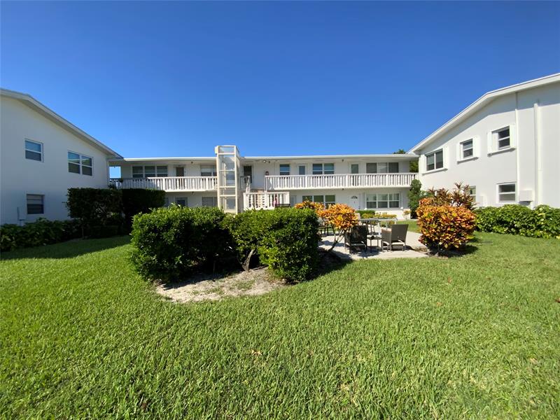 Details for 20 Bedford A  20, West Palm Beach, FL 33417