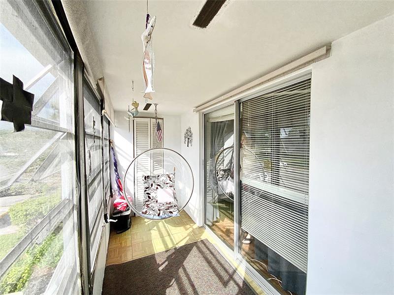 Image 24 of 28 For 20 Bedford A  20