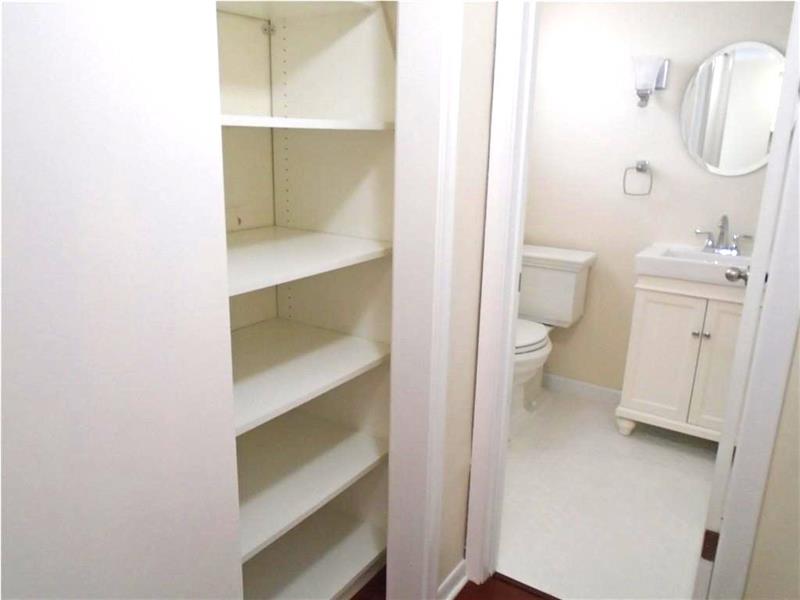 Image 19 of 33 For 608 Natura Blvd  309