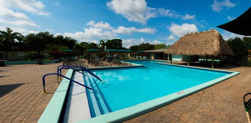 Image 23 of 33 For 608 Natura Blvd  309