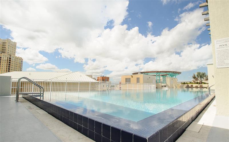 Image 12 of 19 For 7280 90th St  709