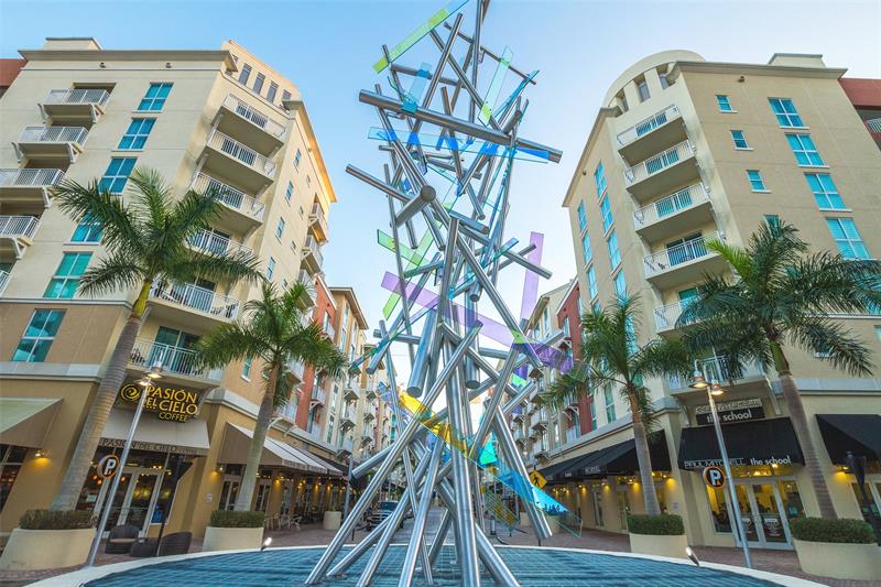 Image 15 of 19 For 7280 90th St  709