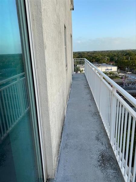 Image 5 of 19 For 7280 90th St  709