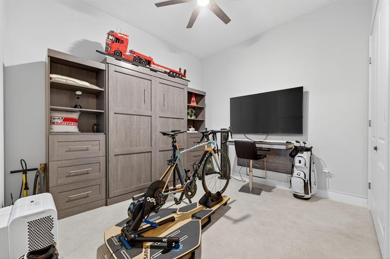 Image 11 of 71 For 7434 Blue Spring Dr