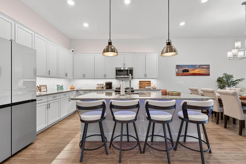 Image 15 of 71 For 7434 Blue Spring Dr