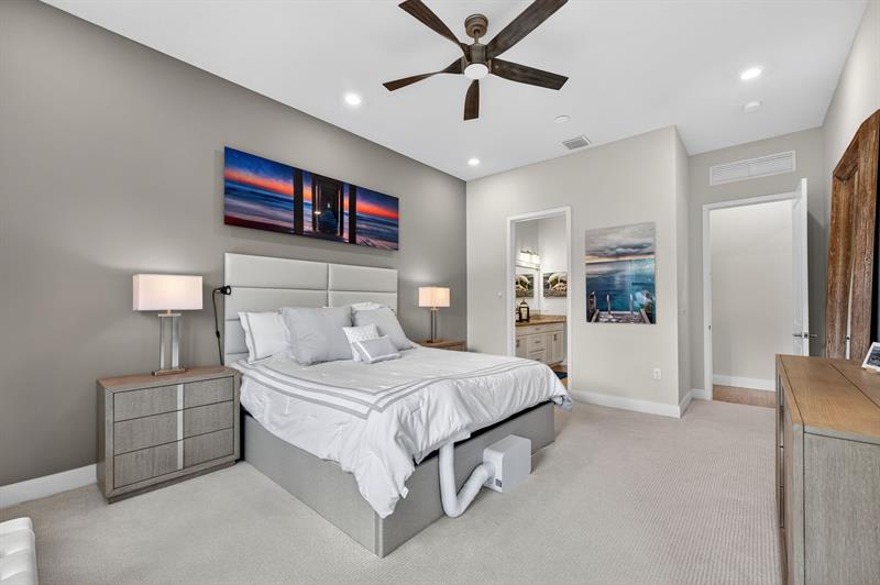 Image 30 of 71 For 7434 Blue Spring Dr