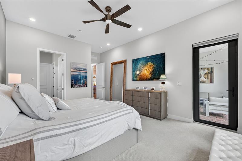 Image 31 of 71 For 7434 Blue Spring Dr