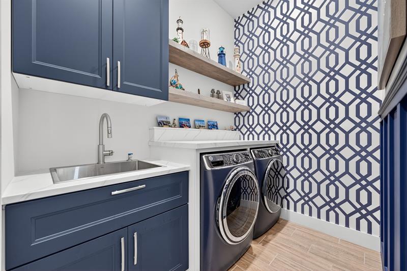 Image 34 of 71 For 7434 Blue Spring Dr